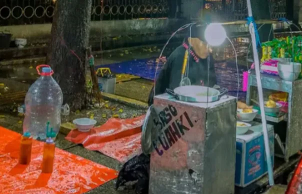 Gerobak penjual cuanki di pusdai jabar